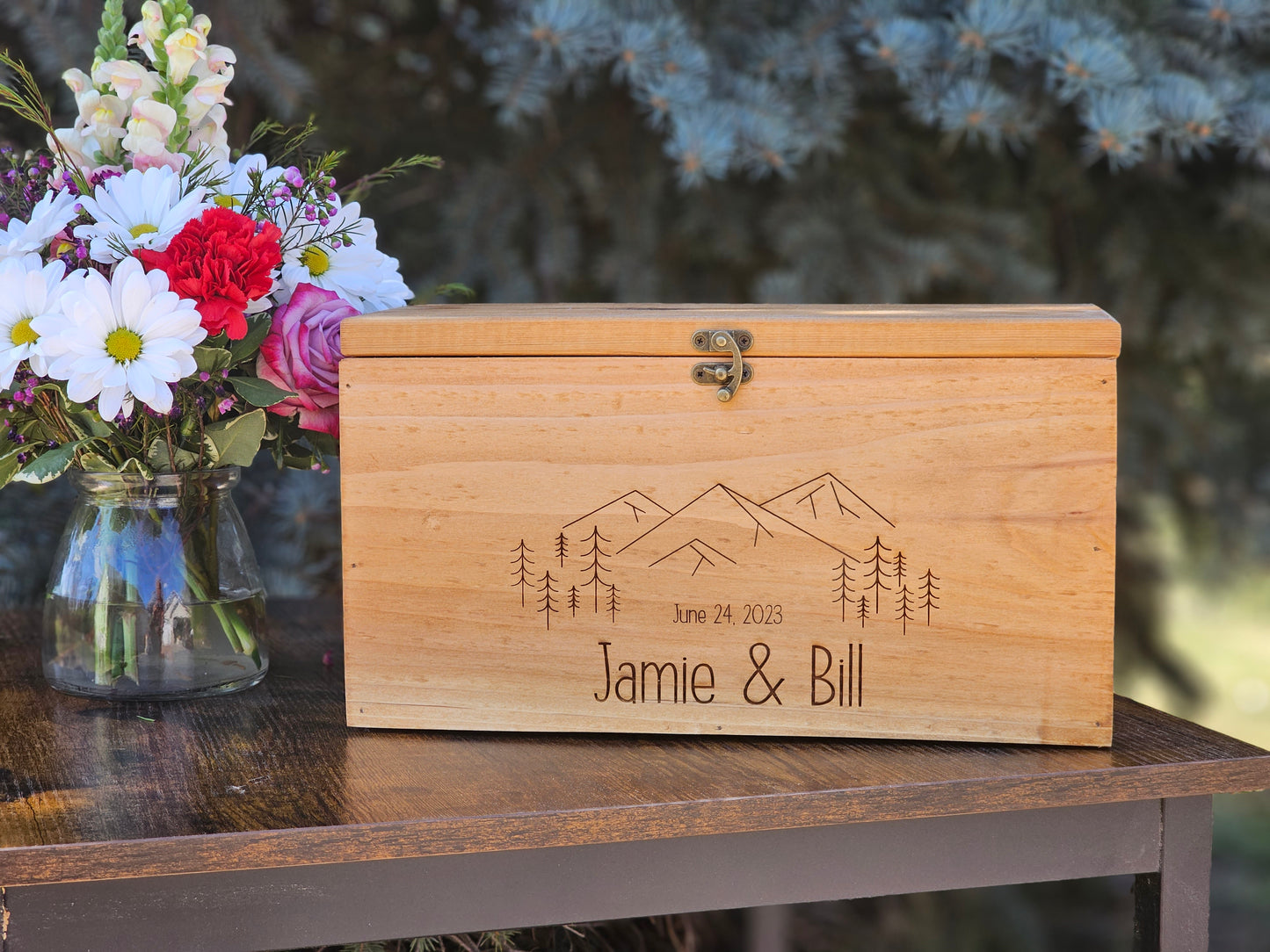 Mountain Wedding Personalized Card Box, Wedding Card box with a slot and a lock