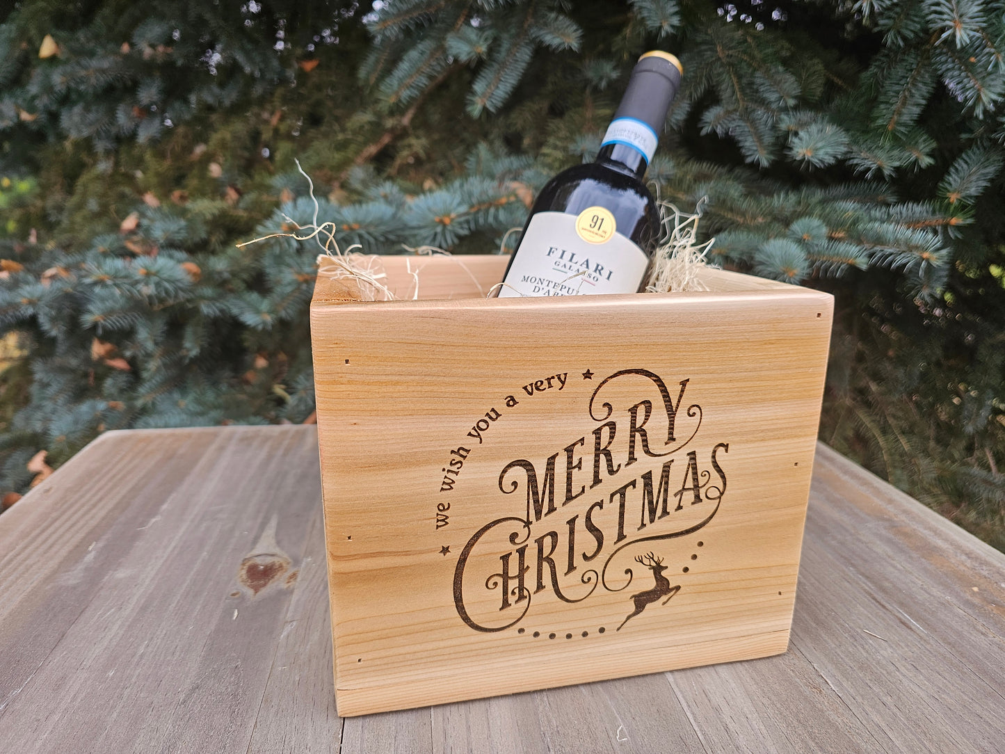 Gift box / Christmas box / Wine basket