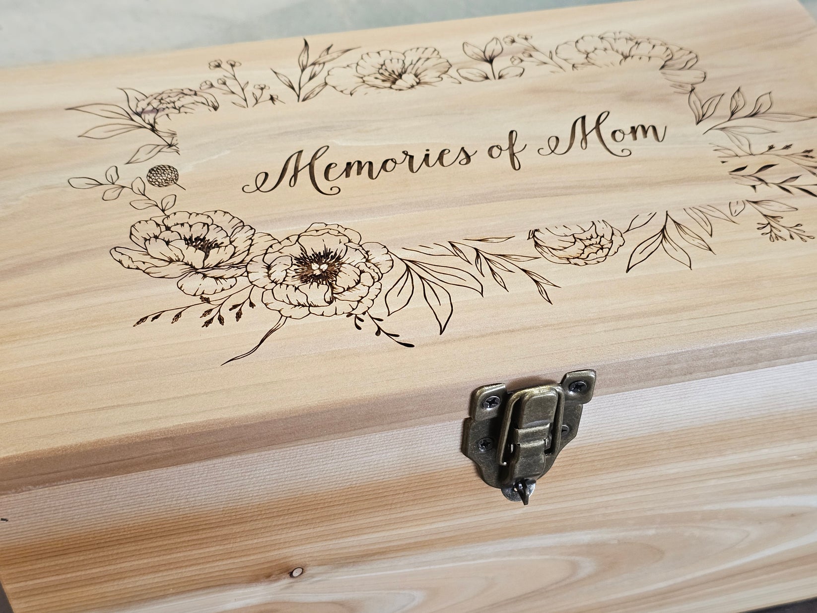 Mom Keepsake box | Memory Box | Personalized Rustic Wooden Box ...